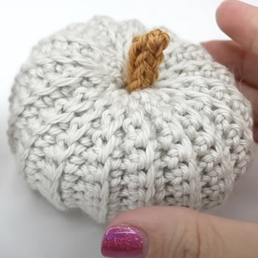 Crochet 101 - Fall Pumpkin